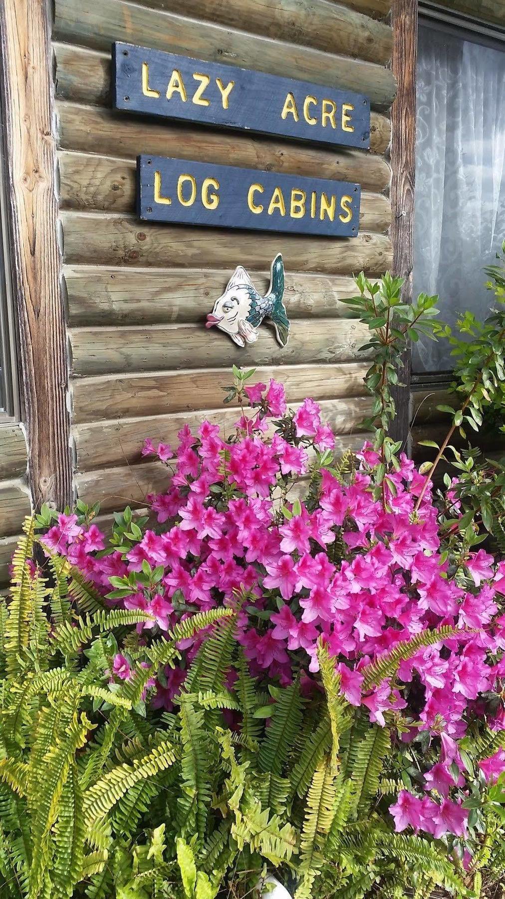 Lazy Acre Log Cabins Lakes Entrance Esterno foto