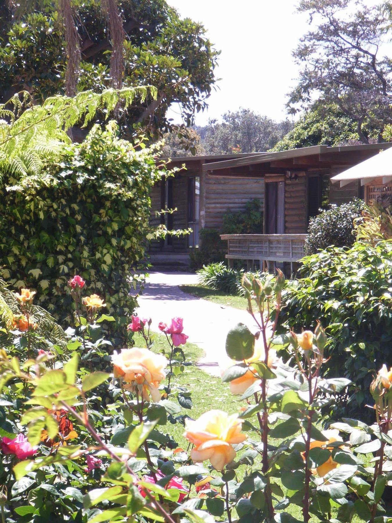 Lazy Acre Log Cabins Lakes Entrance Esterno foto